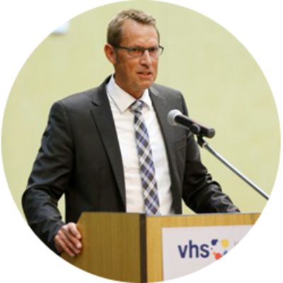 Carsten Koehnen als neues Vorstandsmitglied des Hessischen Volkshochschulverbands