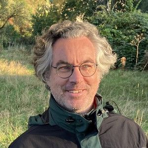 Porträtfoto des Dozenten Thorsten Willig