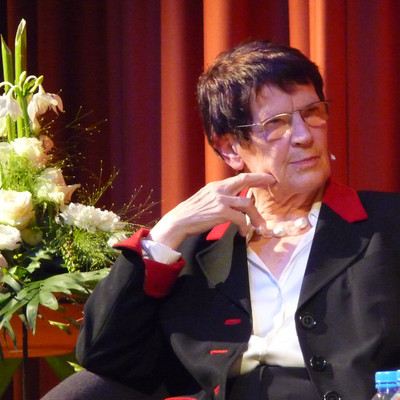 Prof. Dr. Rita Süssmuth bei der Podiumsdiskussion der vhs Hochtaunus zur 1. Interkulturellen Woche im Hochtaunuskreis im September 2010, Copyright: vhs Hochtaunus