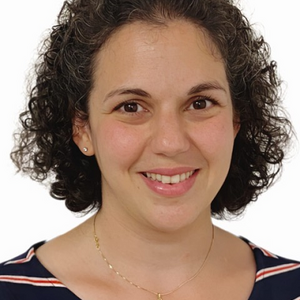 Porträtfoto der Dozentin Dr. Fariba Sotoudeh